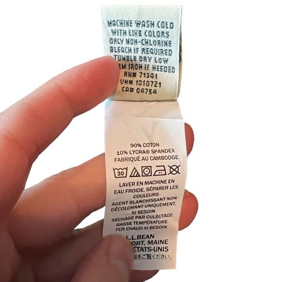 L.L. Bean navy knit straight leg pants. Size small petite - Picture 9 of 9